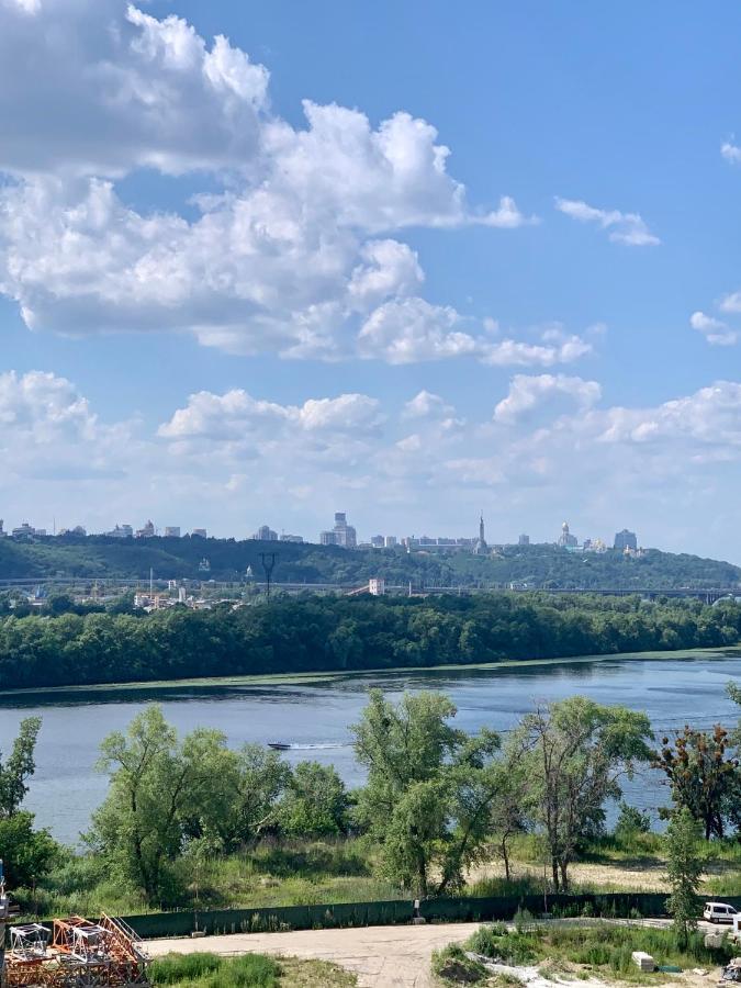 4 Rooms Apartment With A View Of The Dnieper River Kiev Extérieur photo